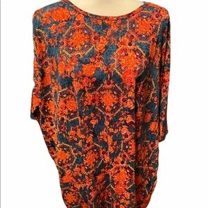 LuLaRoe Irma Top High Low Size Large